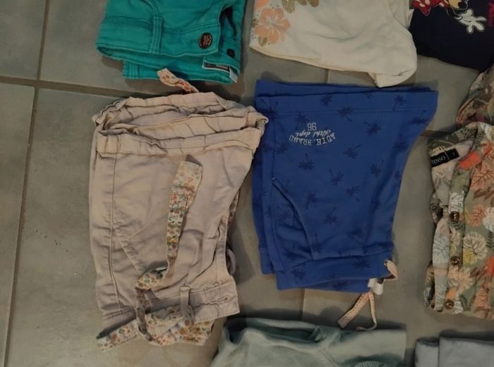 Lot vêtements fille - photo numéro 2