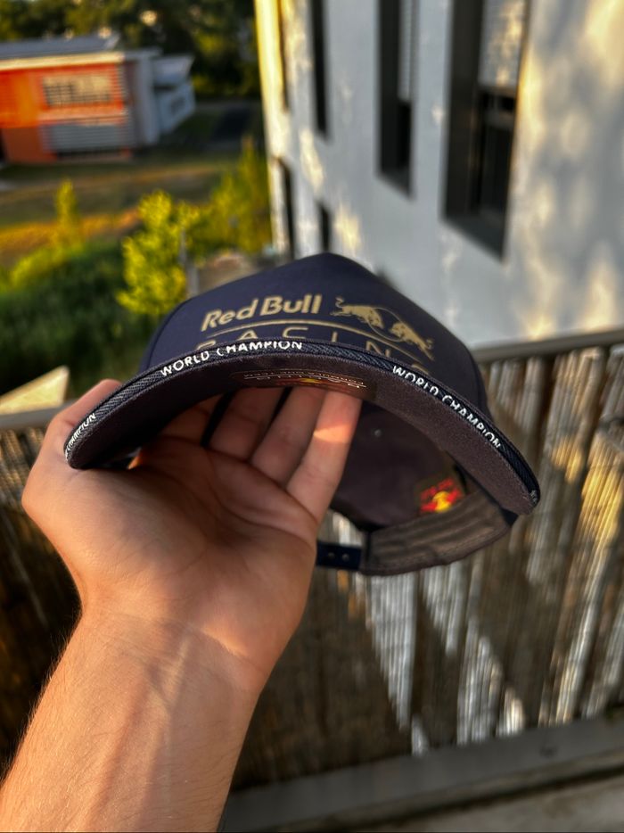 Casquette Red Bull World Champions 2021 Max Verstappen - photo numéro 2