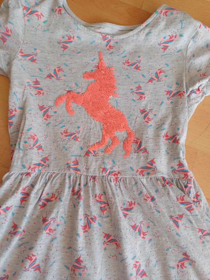 Robe 8 ans - photo numéro 2