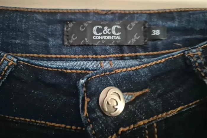Jeans - photo numéro 9
