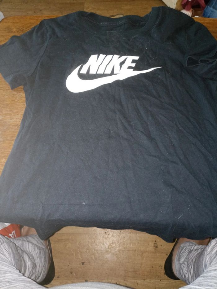 T-shirt Nike