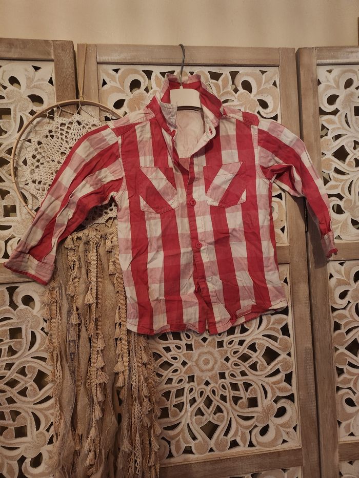 Chemise à carreaux rose/ blanc tout compte fait 3 ans - photo numéro 5