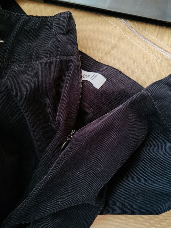 Jupe noire velours - photo numéro 4