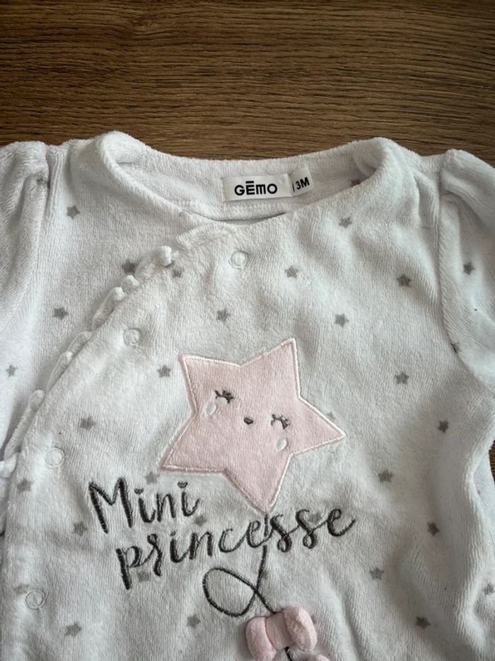 Pyjama - 3 mois - photo numéro 2