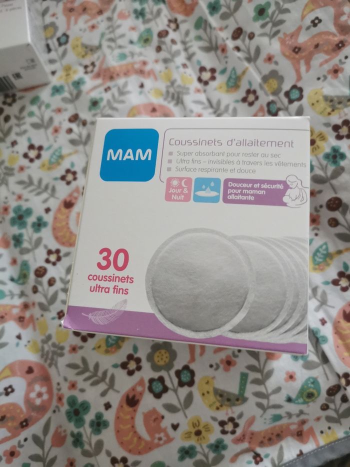 Environ 16 coussinet d'allaitement - photo numéro 3