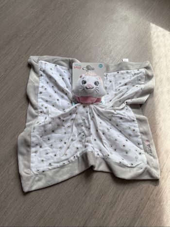 Doudou plat chat marie les aristochats neuf avec étiquette