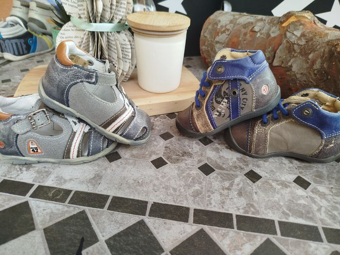 Lot de chaussures pour bébé - photo numéro 10