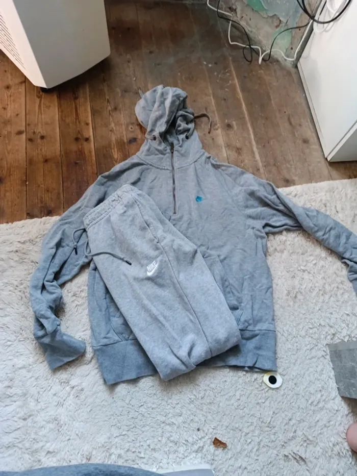 Ensemble nike