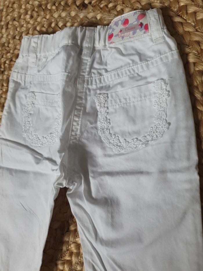 Pantalon blanc chicco 6 mois neuf