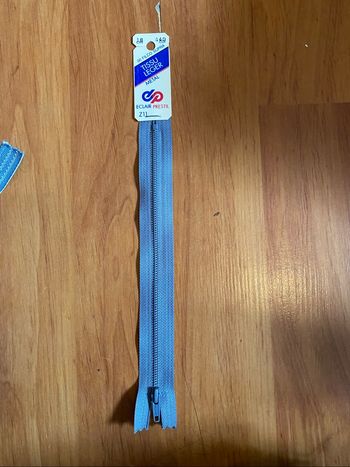 Fermeture éclaire pour tissus léger bleu métal 18 cm