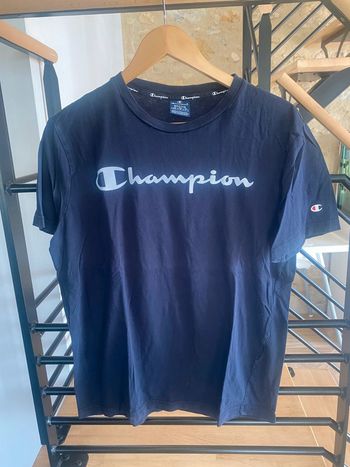 TEE shirt champion
