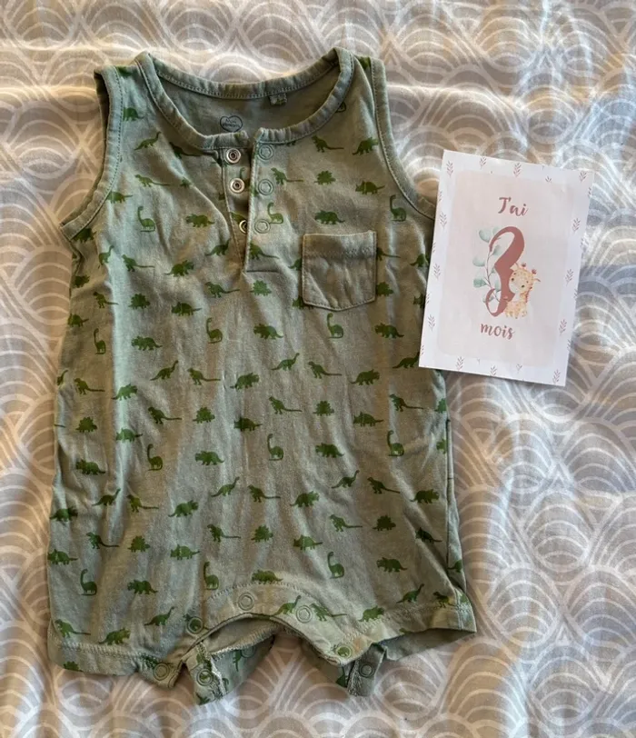 🦖 Combinaison courte bébé – Mots d’Enfants – 3 mois