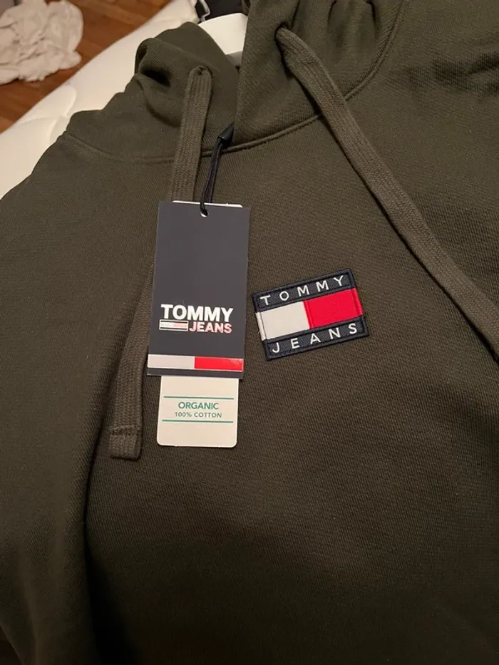 Sweat tommy jeans kaki - photo numéro 3