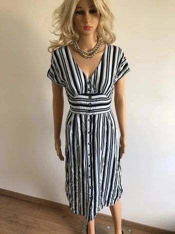 Robe rayée noire et blanche mi longue Bodyflirt taille 38 TBE