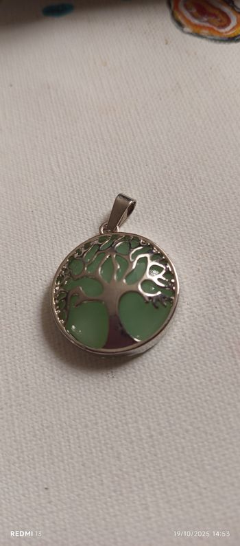 Pendentif en aventurine verte