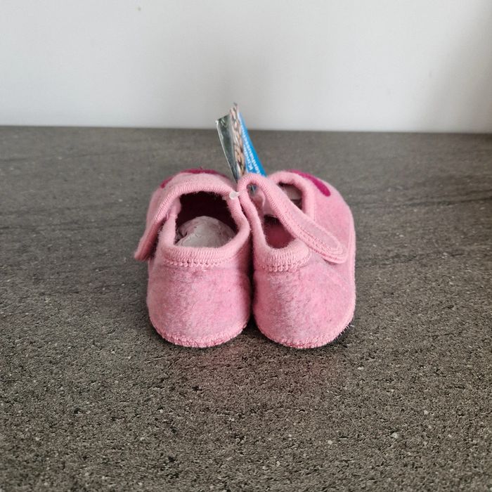 Pantoufles fille. - photo numéro 2