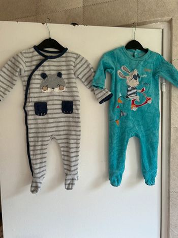 Lot 2 pyjamas