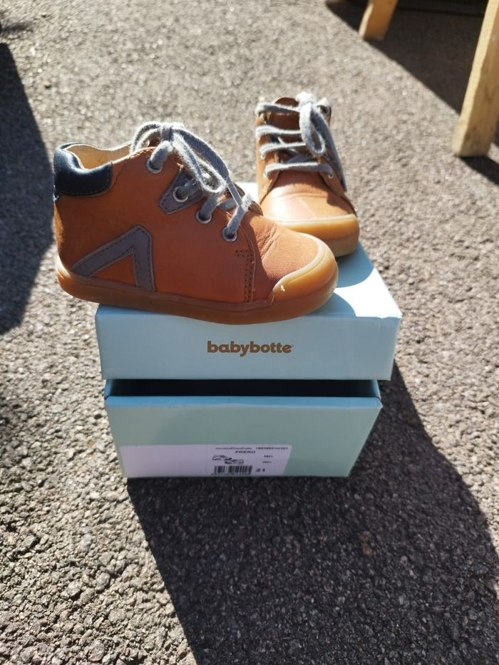 Chaussures baby botte 21