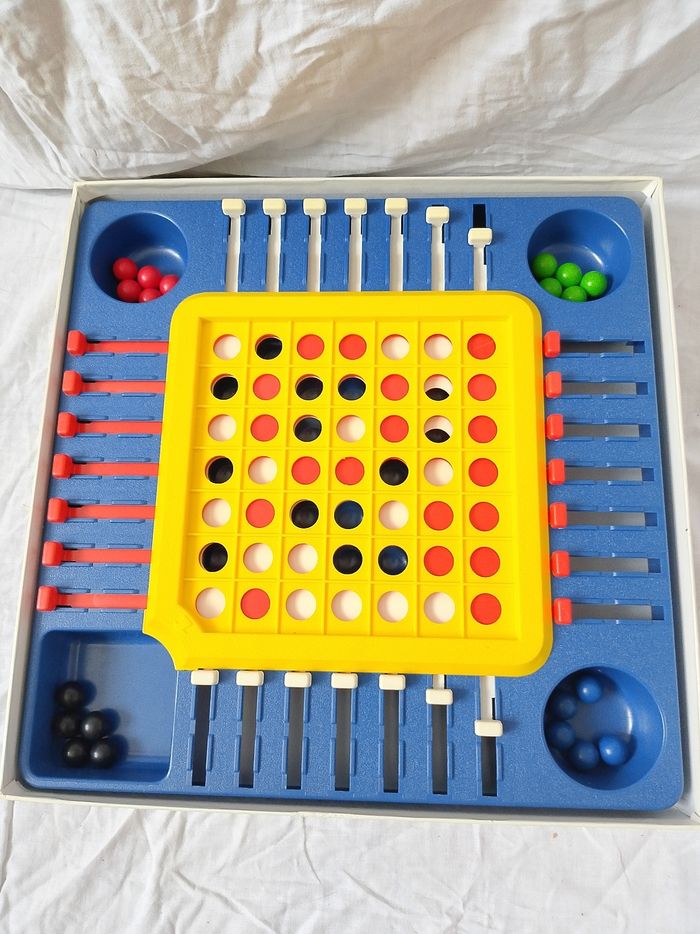 Pièges! Mb jeux complet - photo numéro 4