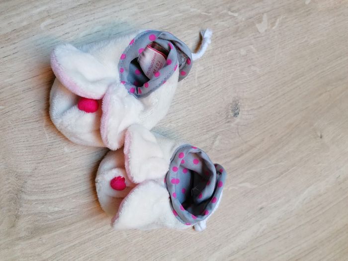 Chausson souris neufs 6-9mois - photo numéro 2