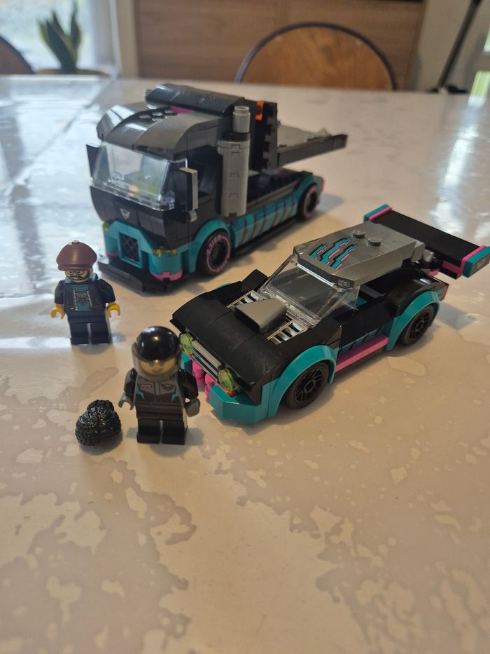 Lego camion et voiture