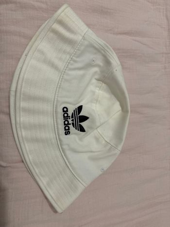Bob adidas 