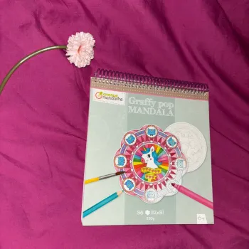 Graffy pop mandala