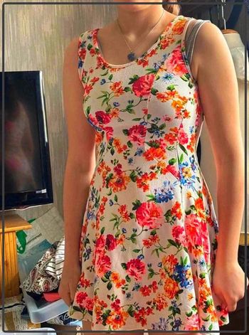 Robe colorée très  courte taille  38