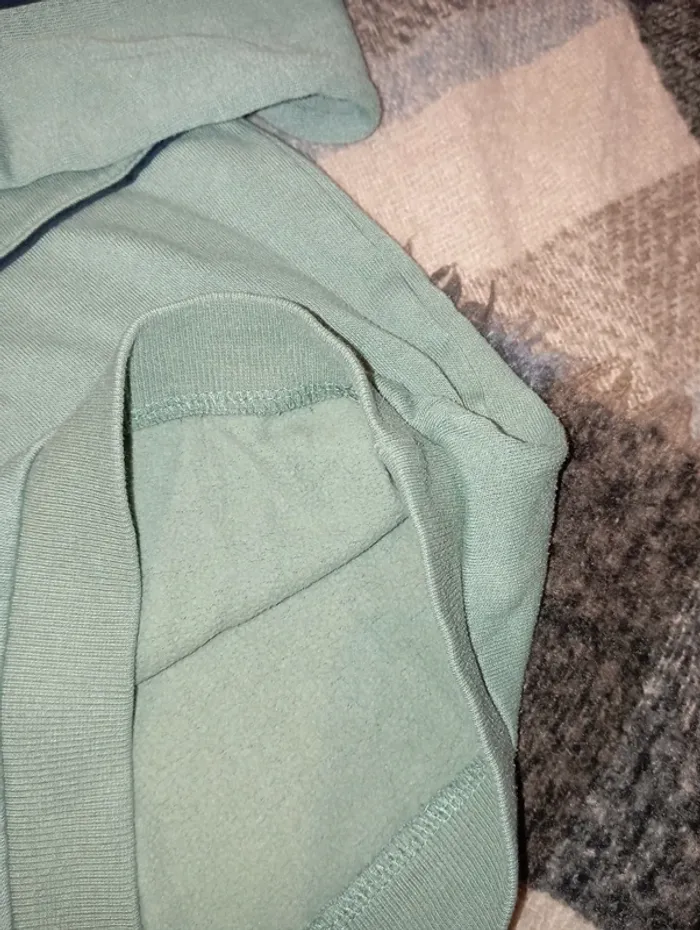Sweat à capuche bicolore taille 4 ans - photo numéro 5