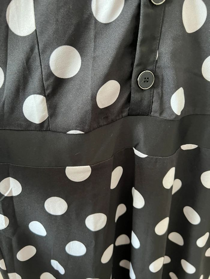 Robe pois blanc - photo numéro 5