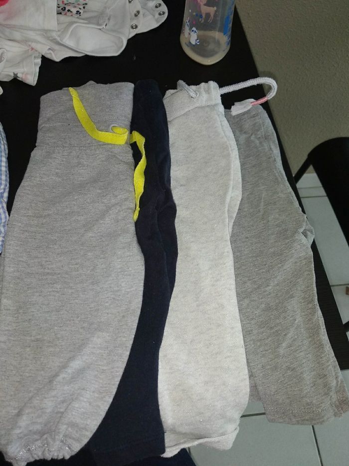 3 ème partie Lot vêtements fille taille 6 mois - photo numéro 10