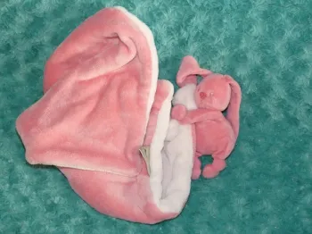 Doudou lapin couverture Nattou rose🐰 très bon état