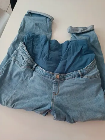 Jeans de grossesse 46