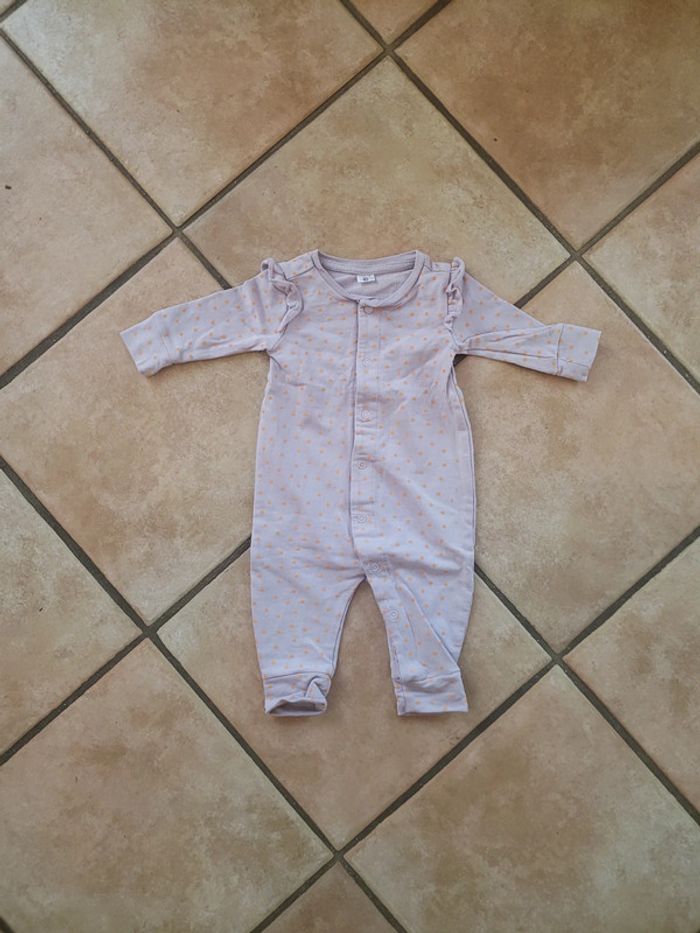 Pyjama violet à pois orange 3 mois