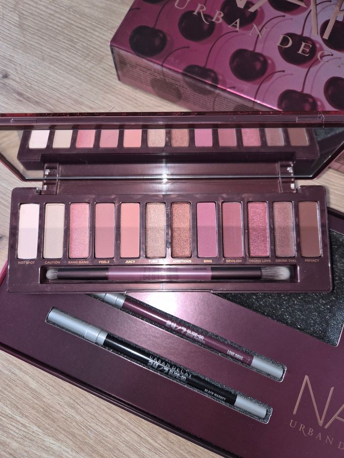 Coffret naked cherry vault Urban Decay - photo numéro 2