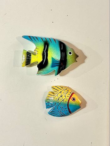 2 poissons en bois