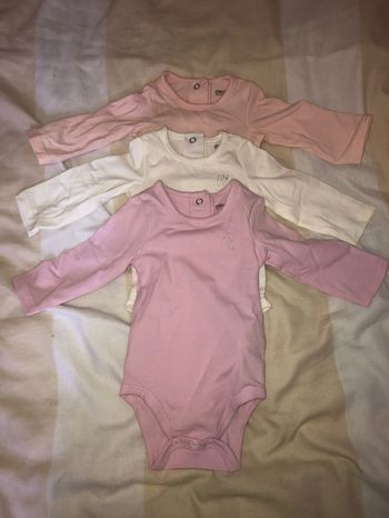 Body bébé pour fille (1mois)