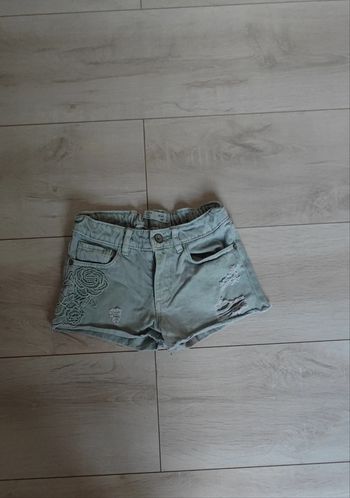 Short en jean vert d'eau zara