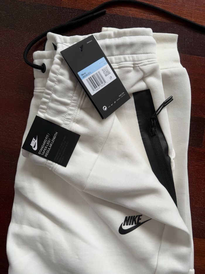Nike Tech Fleece gris complet Taille M - photo numéro 7