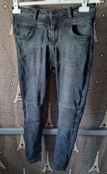 Jean gris foncé taille 40