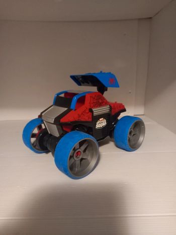 Voiture marvel super hero squad