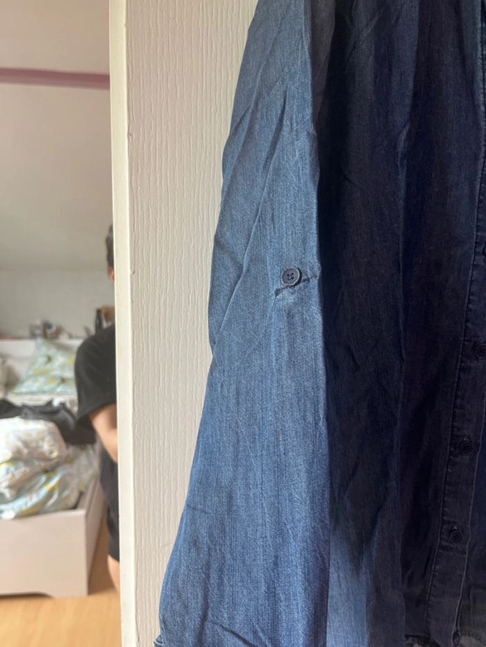 Chemise en jean avec patch - photo numéro 4