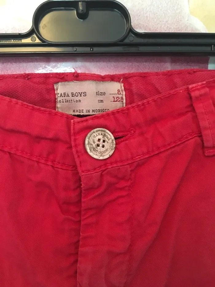 Short rouge ajustable zara 8 ans - photo numéro 2