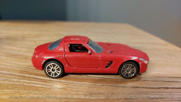 Mercedes Benz SLS 1:59 Majorette - photo numéro 4