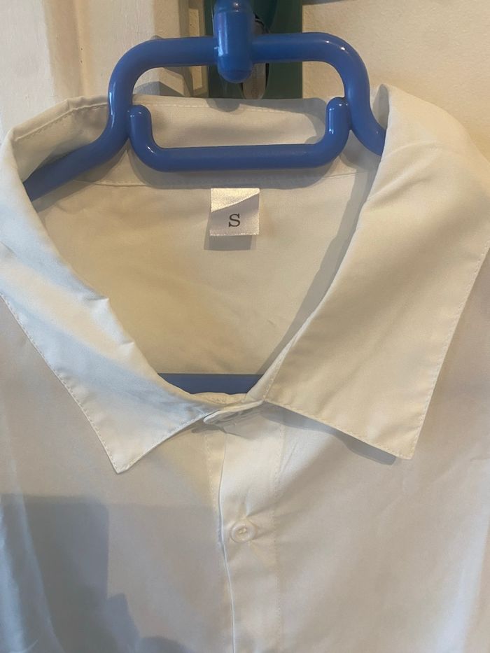 Chemise blanche neuf manche longue taille S - photo numéro 2