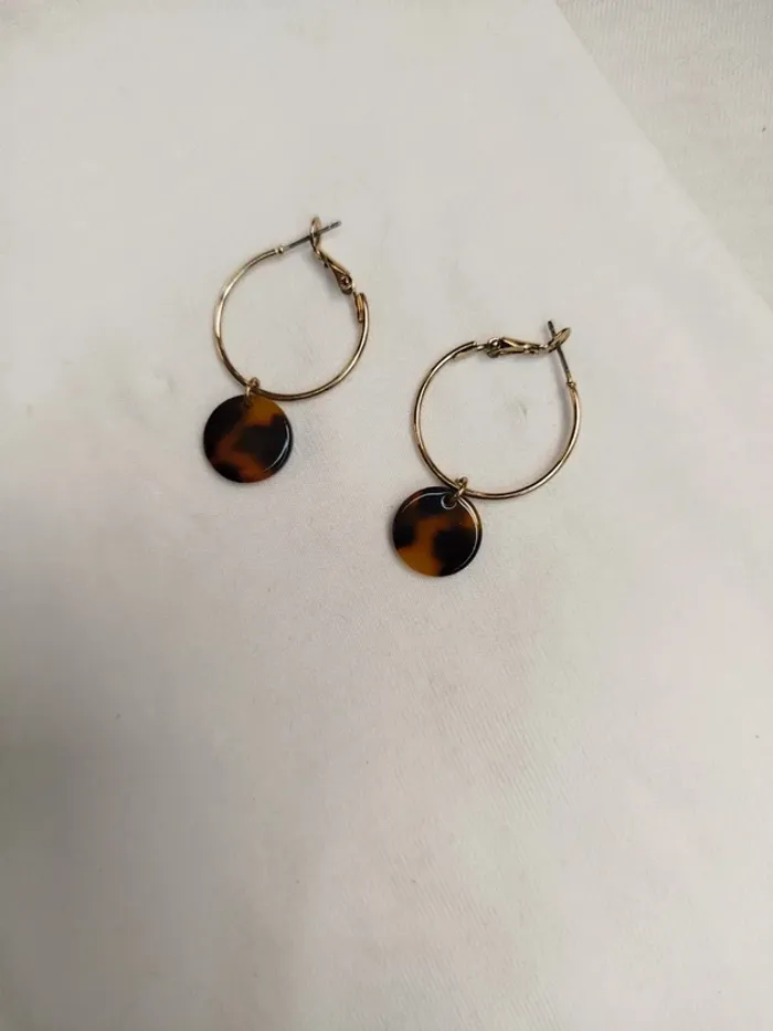 Boucle d'oreille Léopard - pampilles écailles de tortue et créole dorée - photo numéro 2