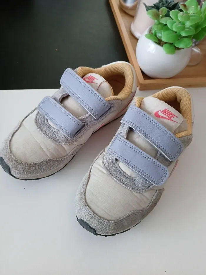 Jolie Basket Nike pour enfant fille Taille 29,5🌿💝 - photo numéro 4
