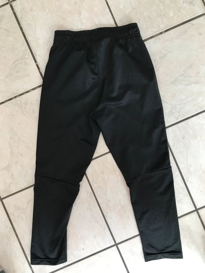 Jogging Adidas pantalon 9 / 10 ans - photo numéro 2