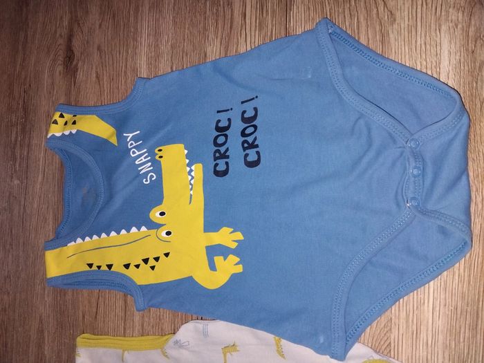 2 bodys Kiabi - photo numéro 3