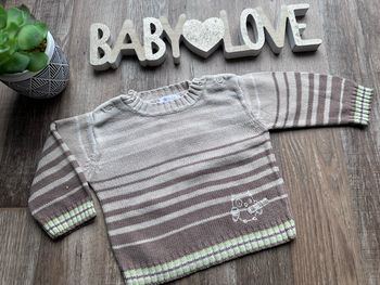 - Pull Kitchoun    - 6 mois - Très bon état